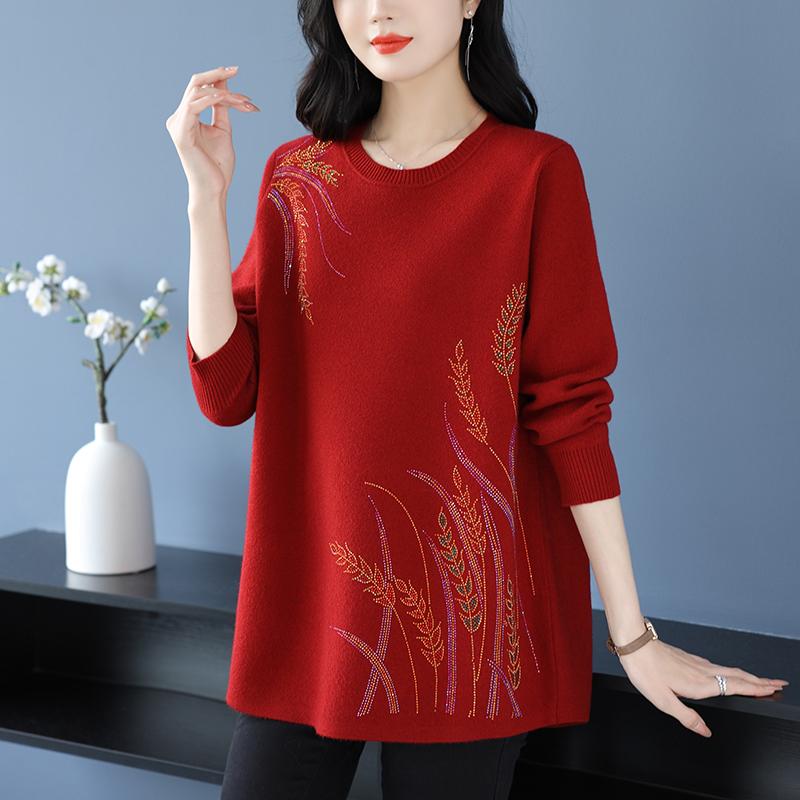 中年妈妈羊毛衫女内搭毛衣裙秋冬宽松加大码中长款遮肚红色打底衫
