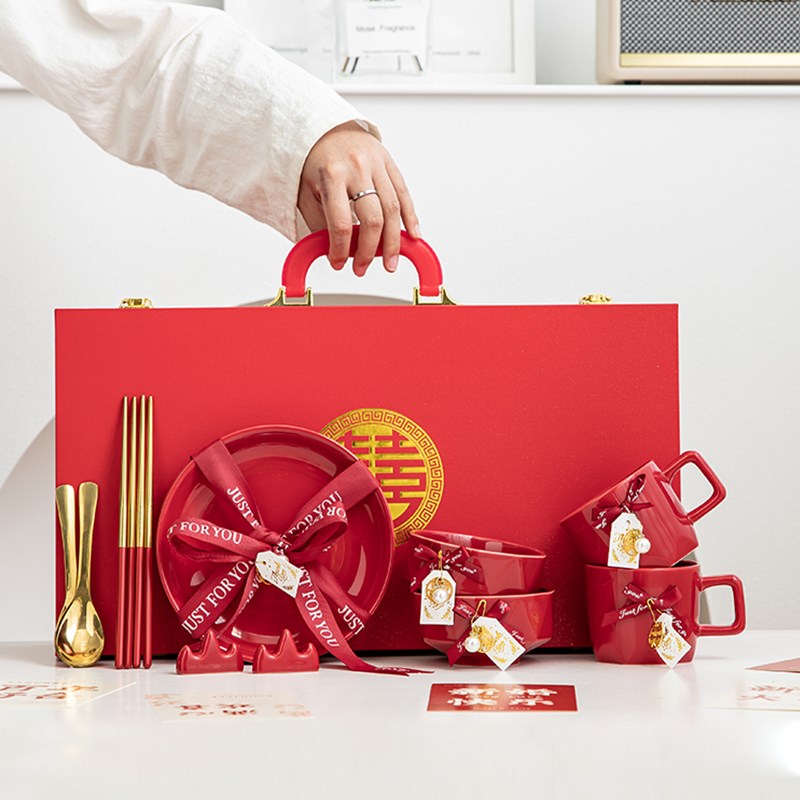 新婚礼物送新人餐具碗筷套装结婚礼物送闺蜜新娘订婚实用高档礼品