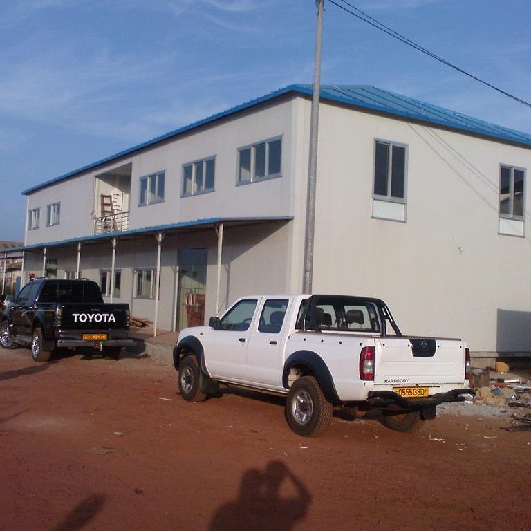 四坡顶活动板房简易移动房活动房活动简易房出口非洲加篷售票厅