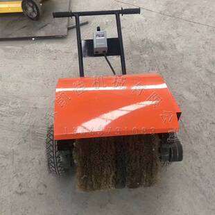 手推式彩钢瓦除锈机 电动甲板除锈机 钢丝刷钢板打磨翻新机去锈机