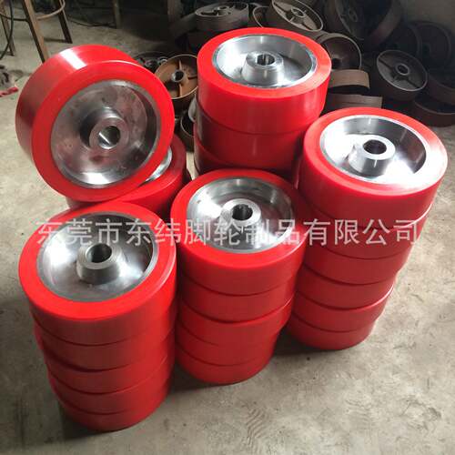 45号钢铁芯包聚氨酯PU摩擦轮 传动驱动轮 橡胶滚轮 邵氏硬度92A