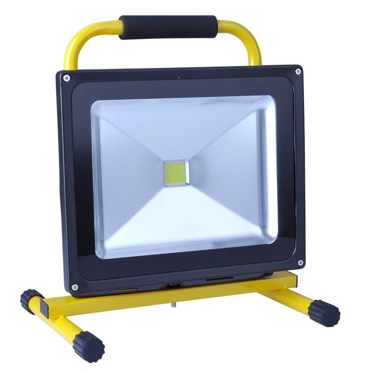 led充电投光野外应急灯10W/20W/30W/50W防水户外露营灯