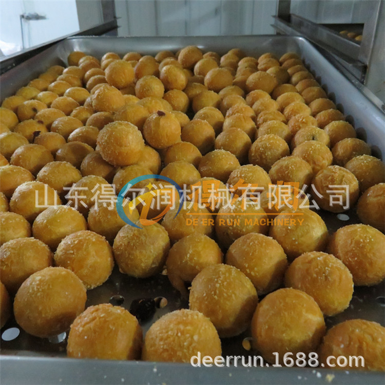 多功能麻团油炸机 空心芝麻球油炸设备厂家 网带提升带刮渣过滤