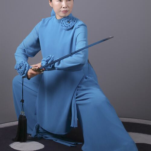 马蕾太极服新款双层v柔软纱料表演服中长款太极花