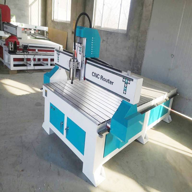 彩钢复合板雕刻机移动卫生间切割机气动压辊亚克力复合板切割机