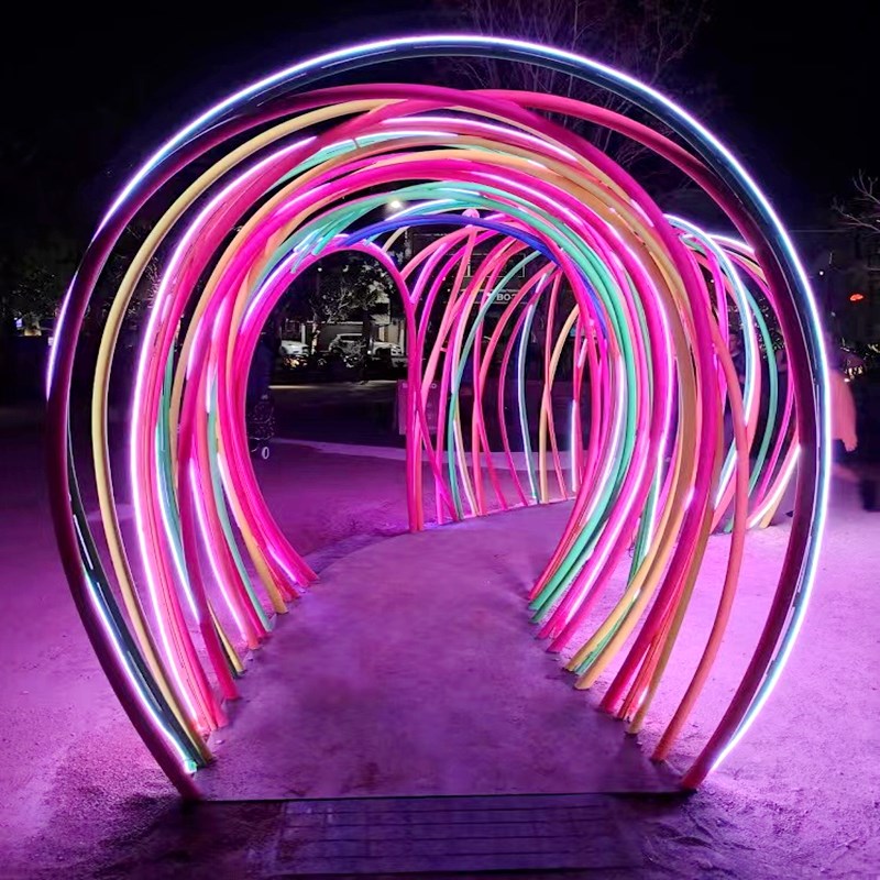 时光隧道户外几何造型灯网红打卡拱门美陈灯光秀商U业街亮化装饰