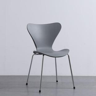 餐厅SP UC075椅子靠塑现料餐椅实代网红休闲背椅加厚结餐桌椅商用