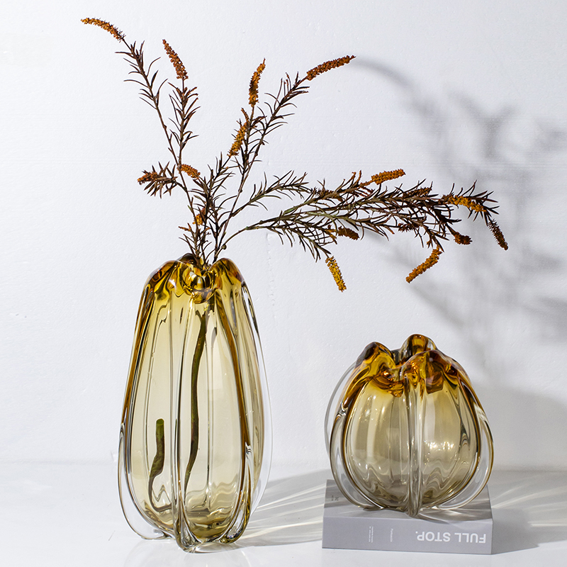 现代轻奢琉璃琥珀色花瓶摆件客厅插花 202N2新款高档餐桌装饰花器