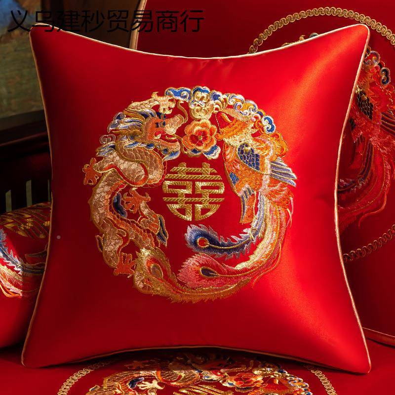 旺热销结婚抱枕一对红色喜字沙靠垫婚庆用铺品大婚房MGS发婚全礼