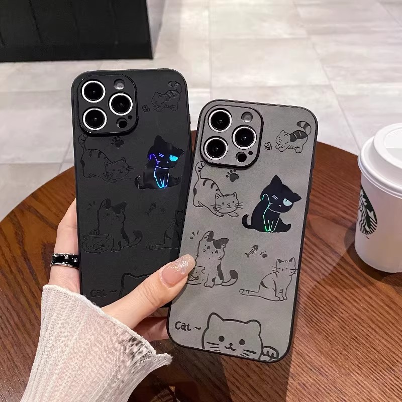 镭射猫咪适用苹果手机壳新款iPhone17Promax可爱小羊皮16ProMax全包防摔15pro情侣耐脏14pm高级感13Pro保护壳