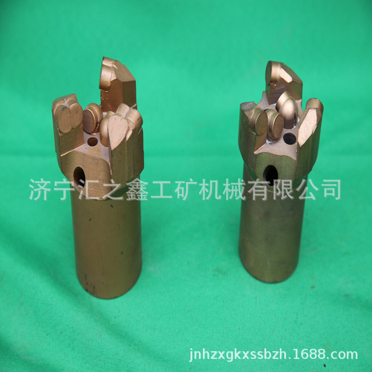 供应用心制造直径75金刚石钻头三翼无芯钻头精挑细选