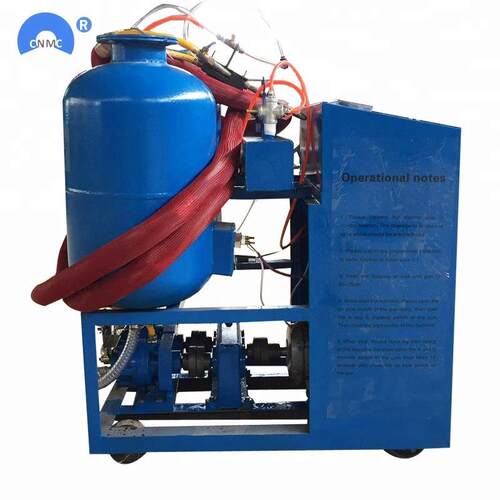 小型聚墙氨发泡喷涂机CMC-600酯聚VMO氨酯喷涂机N冷库体保温黑白