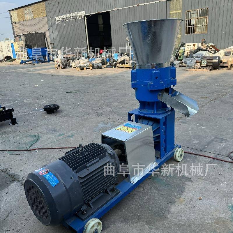 新款饲料造粒机养殖场饲料加工设备饲料机时产3吨大型饲料颗粒机