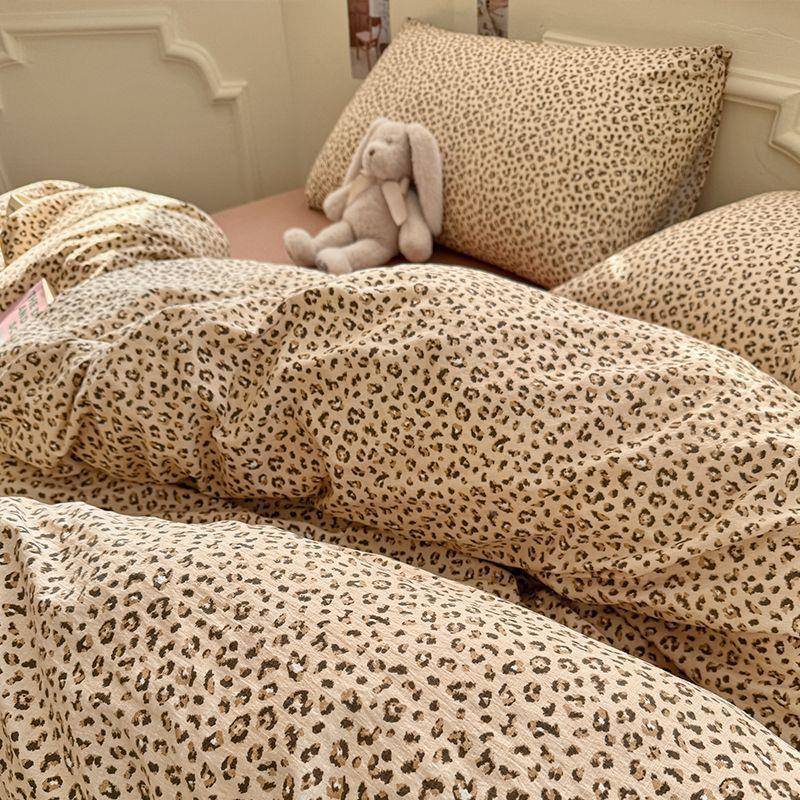 2025年新款豹纹超柔A软糯花水洗棉QLP床套单被类套四件单人印三件