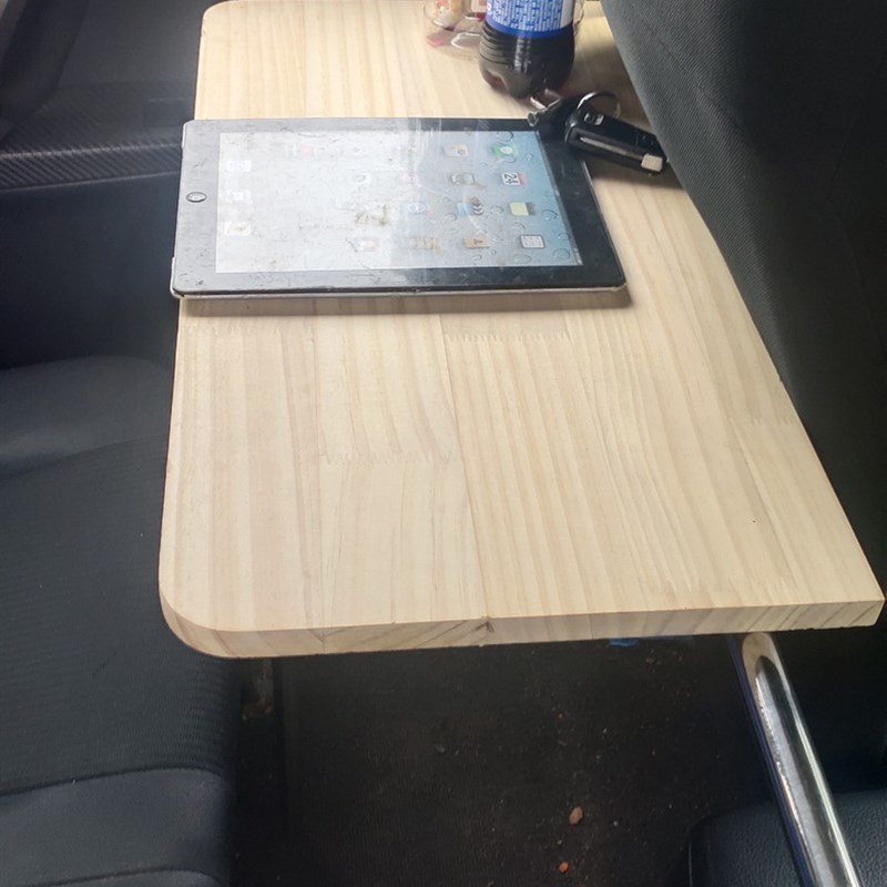 车载小饭桌汽车用折叠电脑桌写字桌后座车内笔记本支架车载小桌子