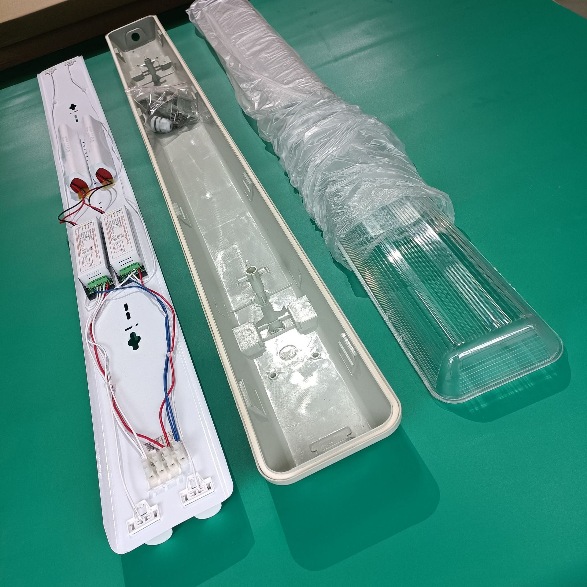 双亮全功率应急LED三防灯防水室内外三防灯90分钟T8应急三防支架