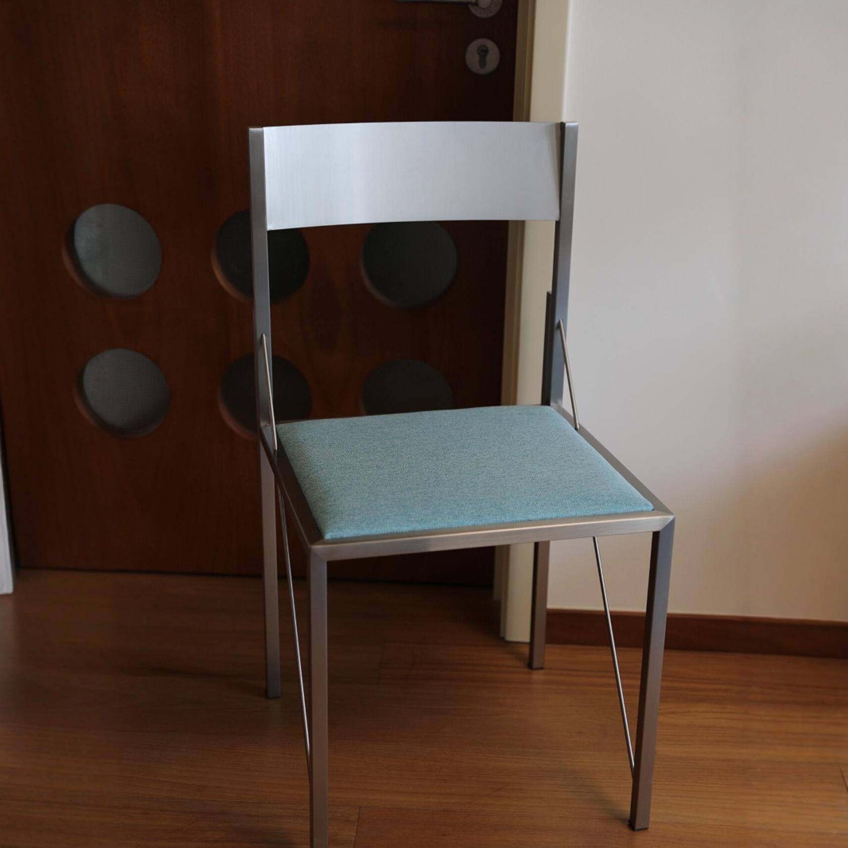 赛博蓝不锈钢餐椅家用小户型靠背座椅现代简约商用餐桌椅子休闲椅