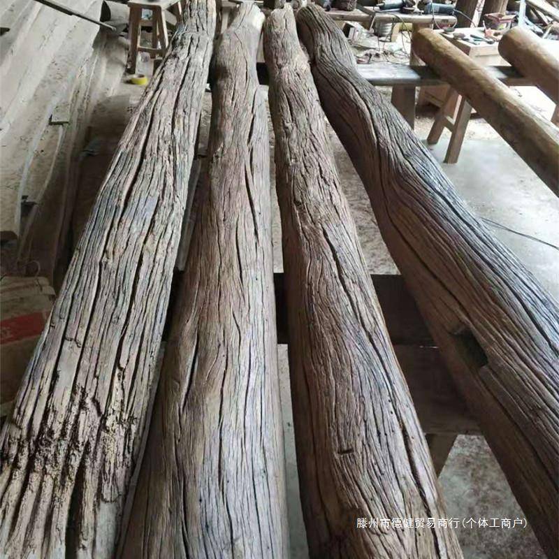老榆木风化防腐木原木柱子古建房梁隔断凉亭立柱装饰木材老旧木头