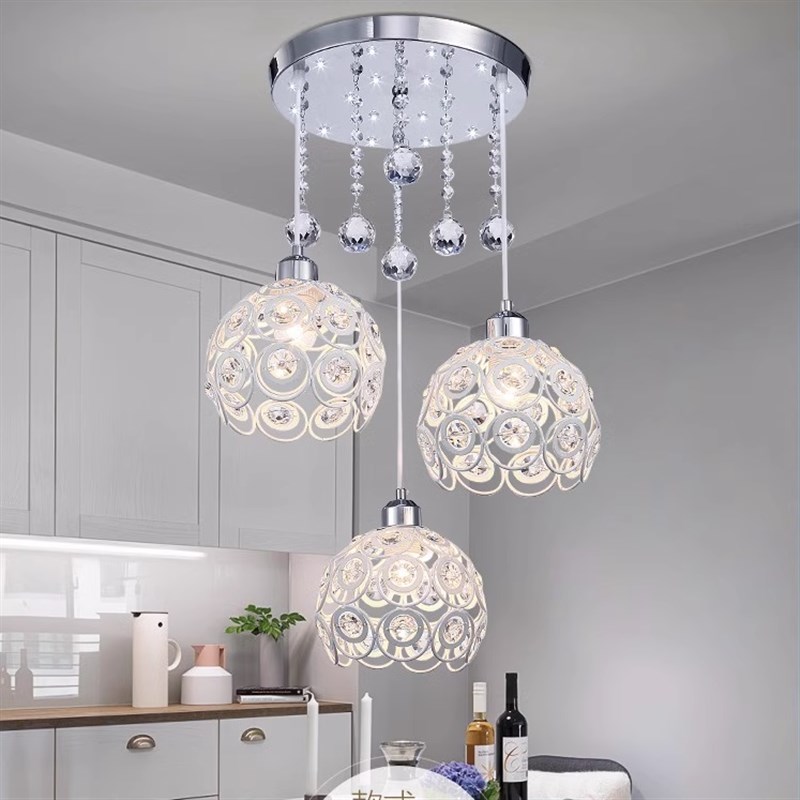 餐厅灯2b024年新款三头美式田园吊灯饭厅灯现代简约吧台过道楼梯