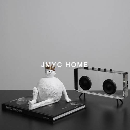 简约现代意卡通人物雕塑摆件样板间家居书软工装玄关EUJ房桌面创