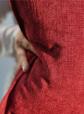 以曼绛08426353红色客厅家居枕沙发卧靠枕床端上靠垫民抱宿室纯色