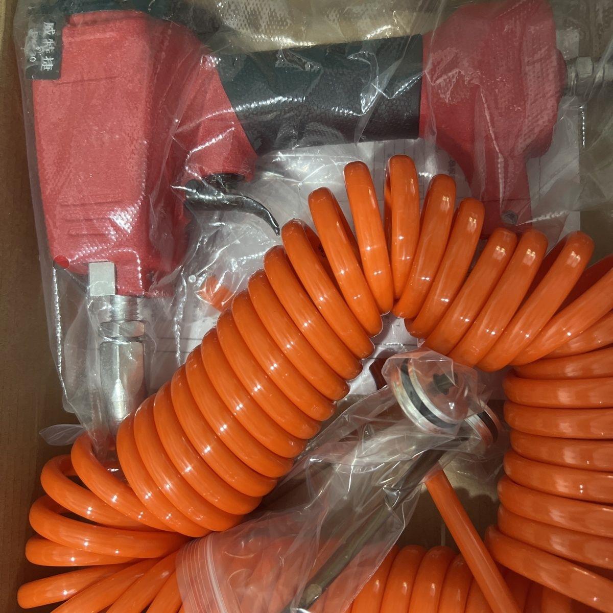 箱包布料多功能气动打孔