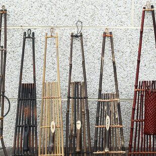 创意竹筒花入花架家居墙面装饰日式花插壁挂式仿古中式花器竹制品