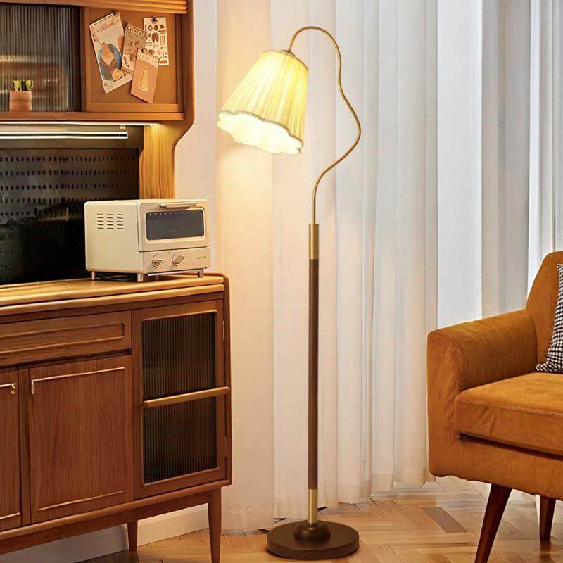 南洋风布艺复古沙发旁落地灯古典实木别墅主卧玄关新中式落地灯