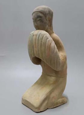 仿古陶俑汉代跽坐拱手俑陶器摆件古典工艺品博古架装饰艺术品