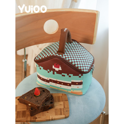 Yuioo像素蛋糕防水大容量化妆包
