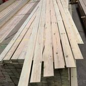 樟子松防腐木板木条户外花园围栏地板龙骨栅栏实木葡萄架望板方柱