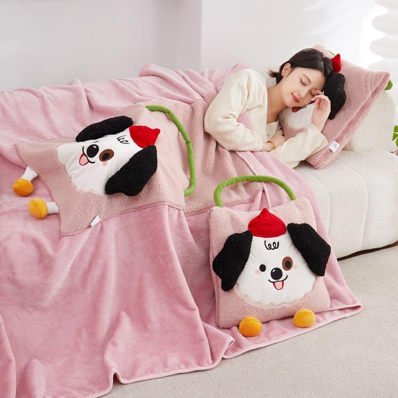 高颜值刺YZY绣嗨皮狗二合学一抱枕办室两被用抱公枕毯生午休毛毯