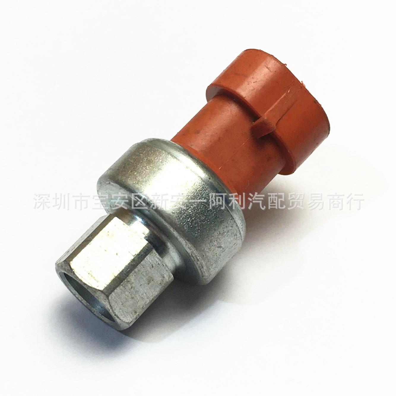 适用于肯沃斯卡车配件空调压力传感器27-105P271P051127-P27-1051