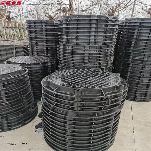 直售卡簧井盖圆形定制市政道路下水道污水盖板雨水沟球墨铸铁