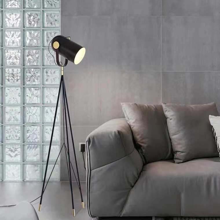丹麦Carronade北欧现代简约客厅落地灯卧室书房设计师办公室地灯