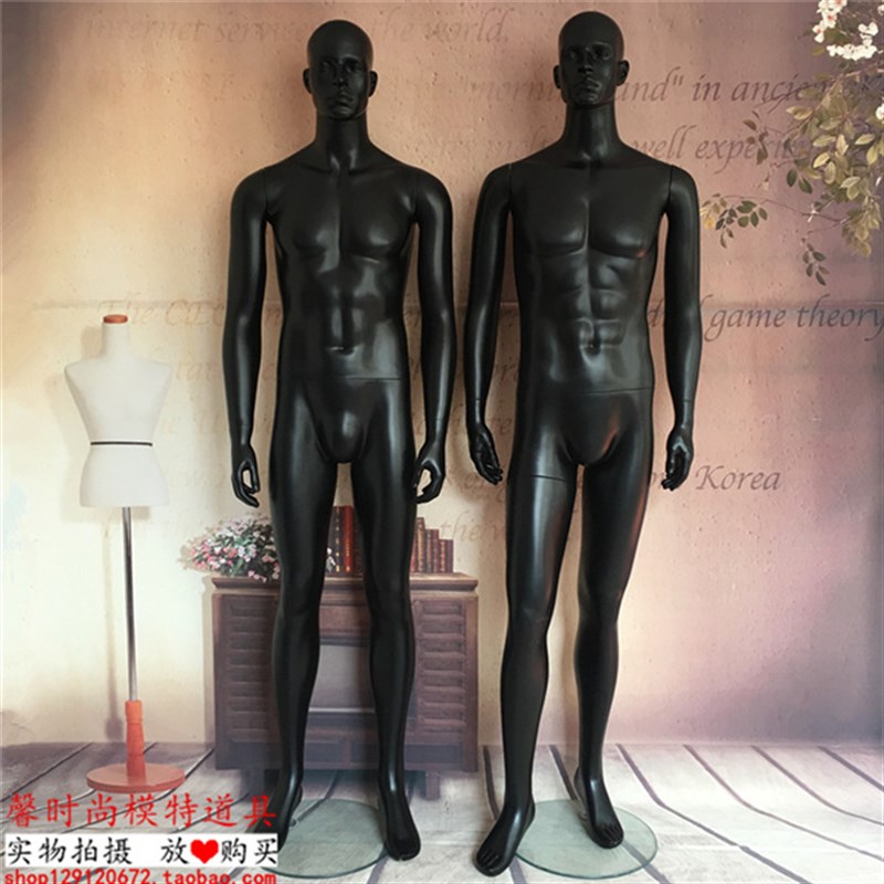 服装店橱窗展示全身男模特道具亚黑男站坐模光头抽象五官站模