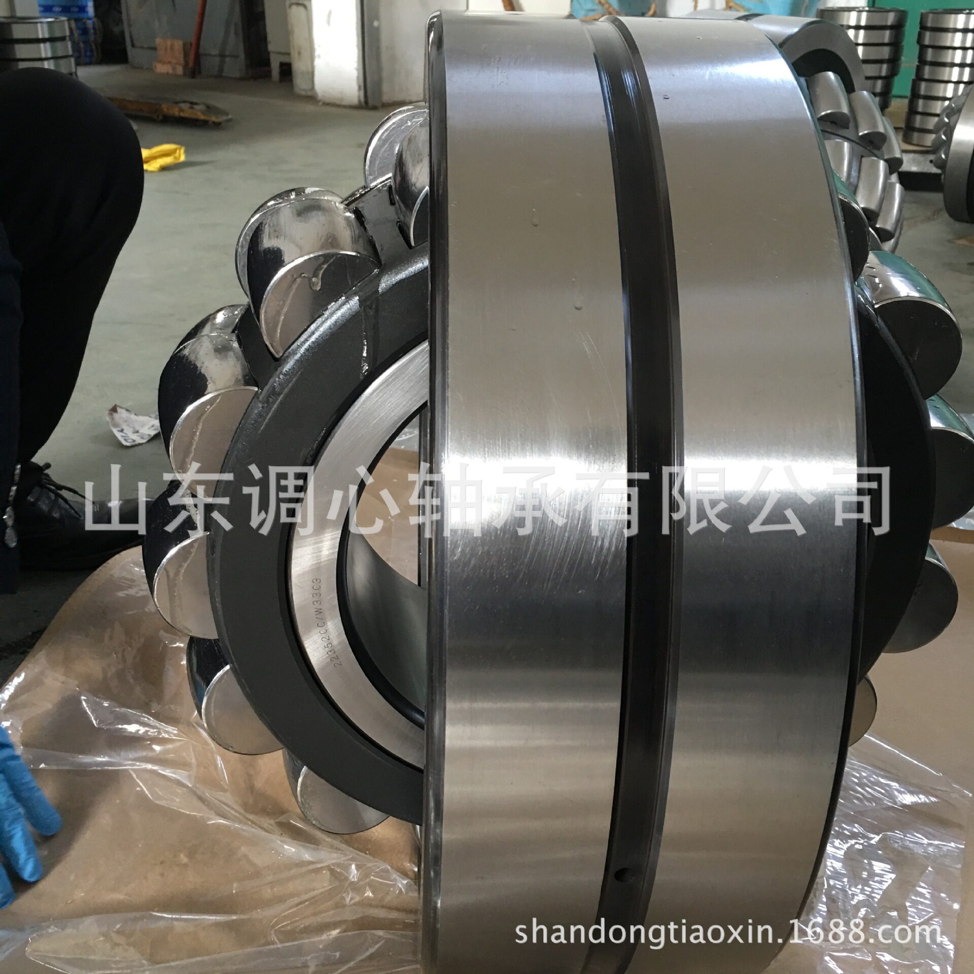 生产定做中大型非标轴承厂家直供非标调心滚子轴承22325CCK/W33