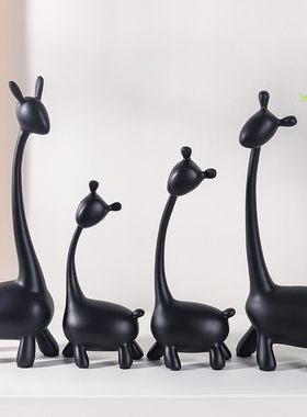 一家四口鹿摆件客厅玄关橱窗电视酒柜三口之家装饰品乔迁新婚礼物