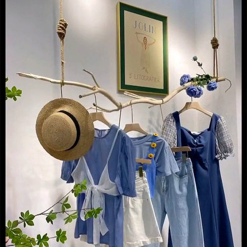 服装店橱窗装饰多叉树枝展示架y吊挂麻绳吊杆原木棍吊顶悬挂挂衣