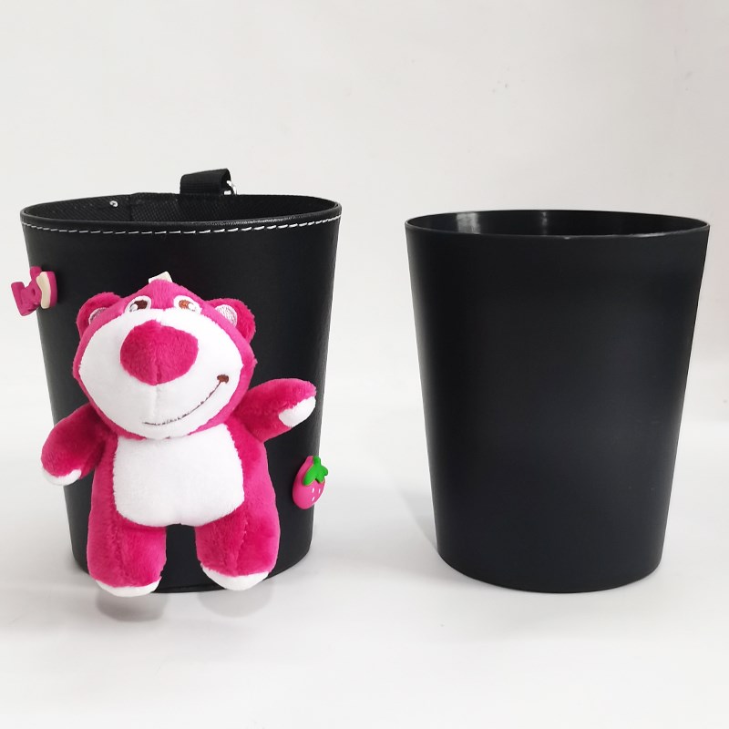 草莓熊车载垃圾桶汽车内用出风口后排收纳车上置物垃圾袋挂式卡通