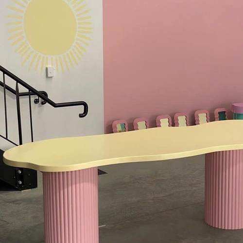 多巴胺云朵不规则异形餐桌长方形小户型简约风工作台创意桌子