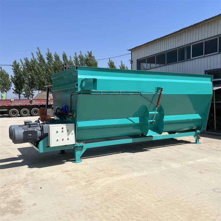 TMR牛羊养殖拌草机全日粮青储混合拌料机牧场干湿饲草料搅拌机