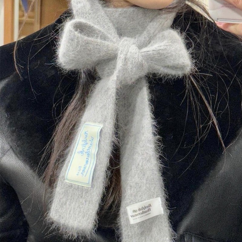 长条细窄围巾冬季女款2025新款秋季韩系氛围高级感纯色小围脖保暖