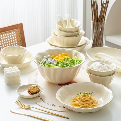 奶油风碗碟套装家用2024新款清新高温釉下彩餐具陶瓷碗筷盘子碗具