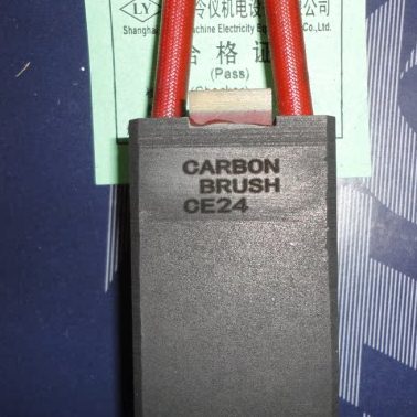 上海令仪进口直流电机碳刷 CE24电刷 25X40X60MM