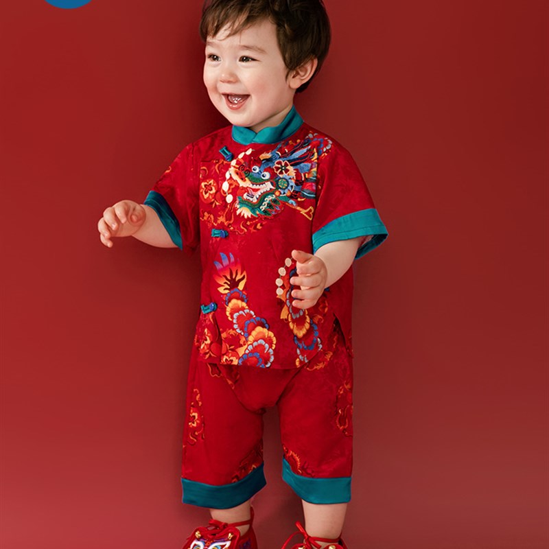 新年服装龙华财富宝宝礼盒套装夏季新生儿用品新生儿满月男孩宝宝