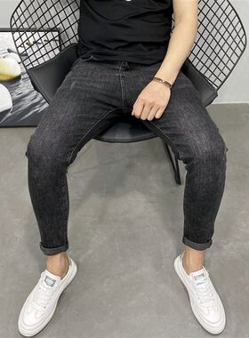 一条百搭的黑色小脚九分牛仔长裤男潮新美式弹力中低腰微跨老爹裤