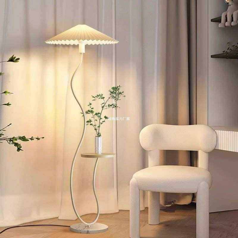 新款落地灯法式复古奶油风客厅沙发旁边台灯日式摆件氛围灯