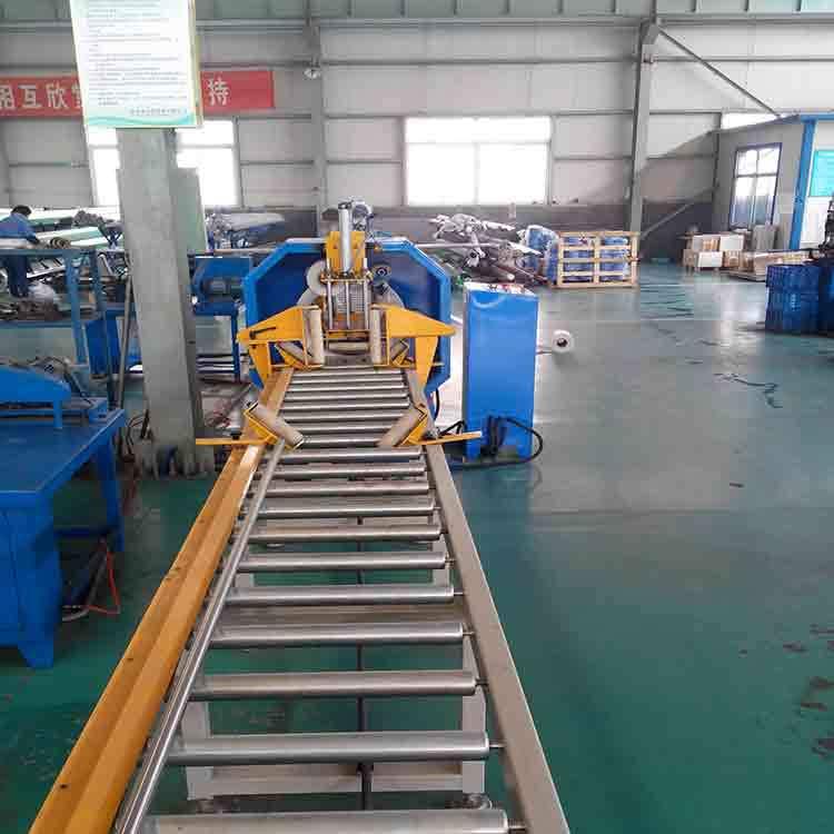 山东 水管缠绕打带包装机 铝管环绕缠膜裹包机 水平包装机