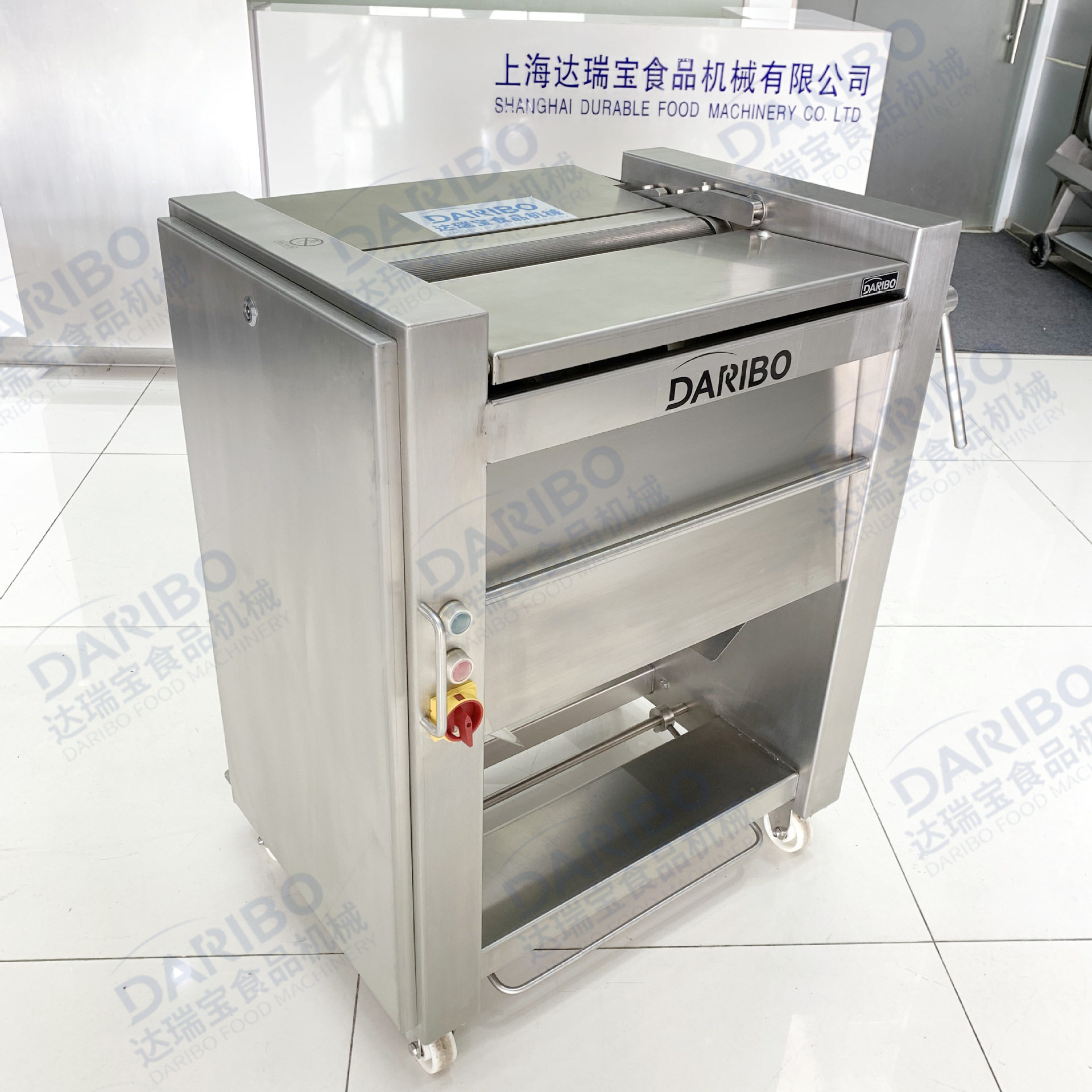 W达瑞宝520型牛肉去筋膜机厚薄可调牛腱肉去皮筋膜设备广州供应